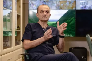 Dr. Cătălin Cîrstoveanu, șeful Secției de Neonatologie a Spitalului Clinic de Urgență pentru copii „Marie Curie” 